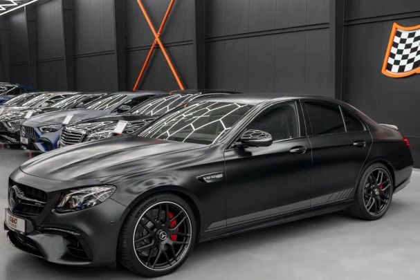 Mercedes-Benz E 63 AMG S 450 kW image number 26