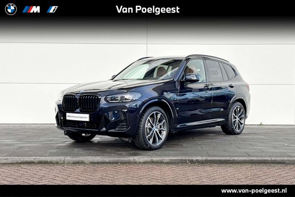 BMW X3 xDrive30e 215 kW image number 1