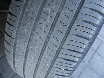Car image 29