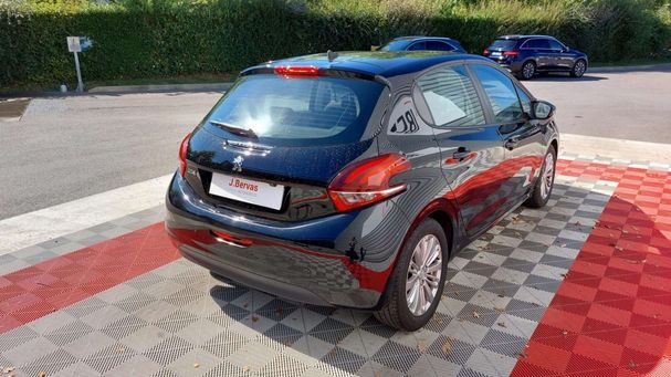 Peugeot 208 BlueHDi 100 75 kW image number 3