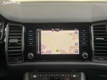 Car image 30