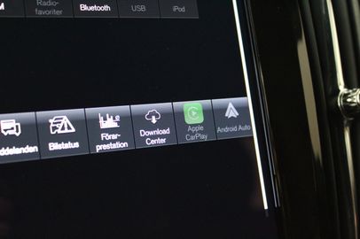 Car image 30