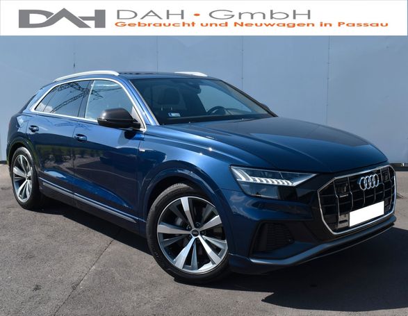 Audi Q8 50 TDI quattro S-line 210 kW image number 2