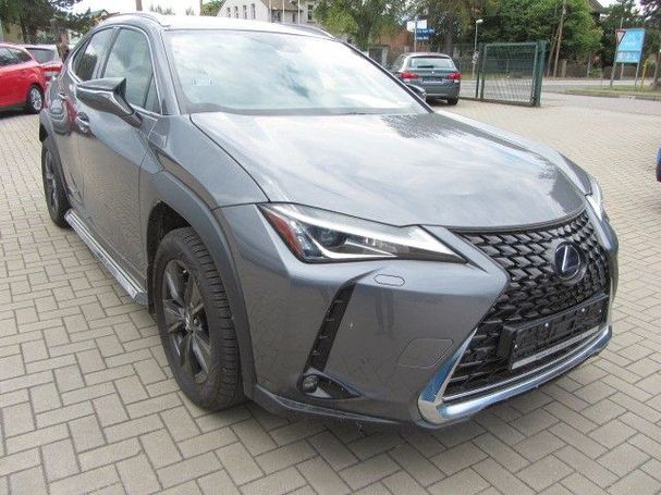 Lexus UX 250h 135 kW image number 2