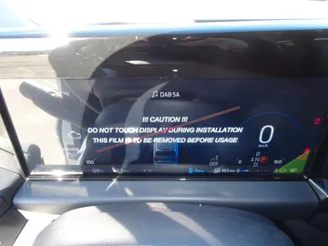 Car image 33