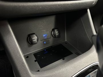 Car image 36