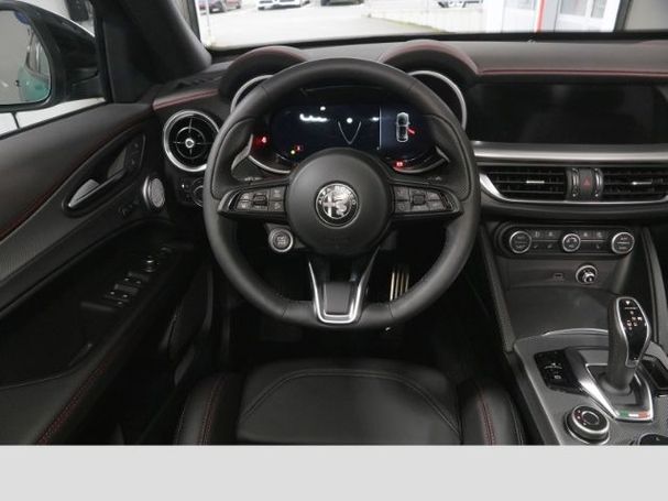 Alfa Romeo Stelvio 2.0 Turbo 206 kW image number 16