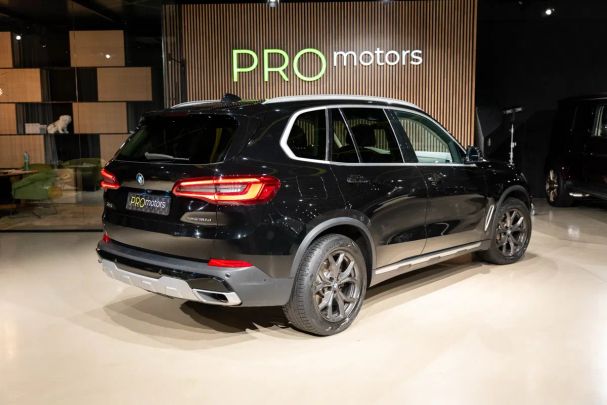 BMW X5 xDrive 210 kW image number 9