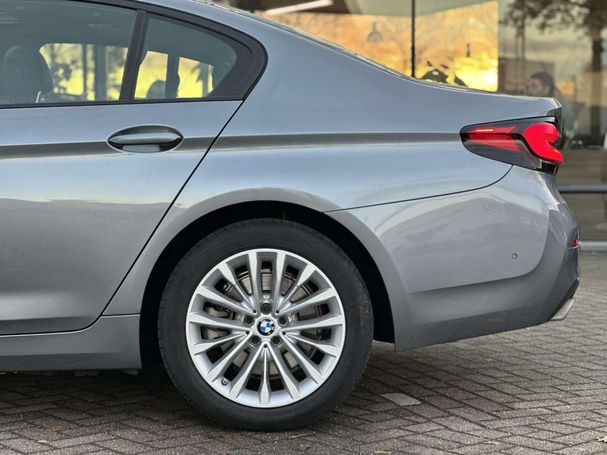 BMW 530i 185 kW image number 17