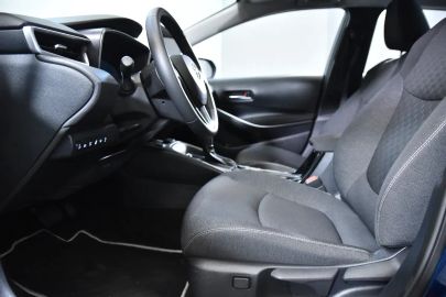 Car image 22