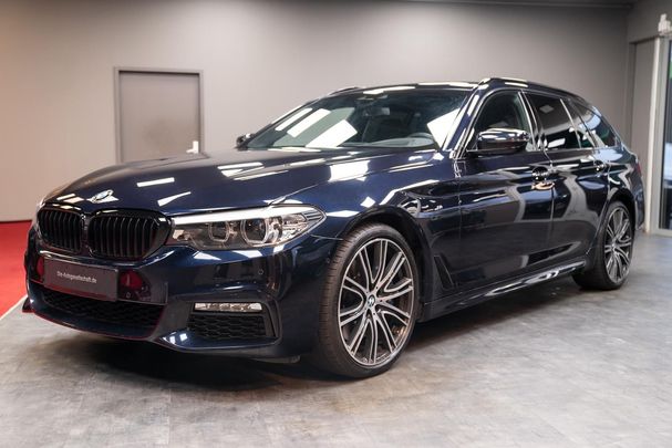 BMW 540i Touring xDrive 250 kW image number 1