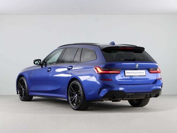 BMW 330 e Touring M Sport 215 kW image number 7