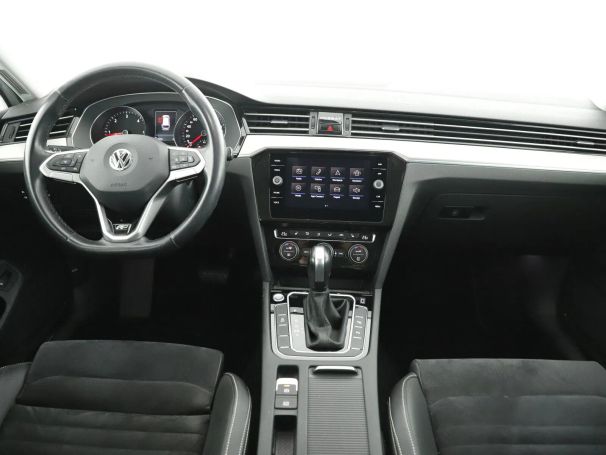 Volkswagen Passat 2.0 TDI Elegance 4Motion DSG 147 kW image number 24