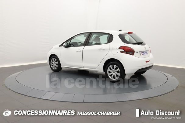 Peugeot 208 BlueHDi 100 75 kW image number 18