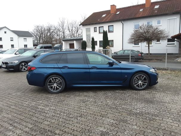 BMW 530d Touring M 210 kW image number 2