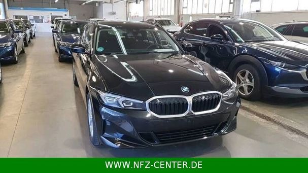 BMW 320d Touring xDrive 140 kW image number 5