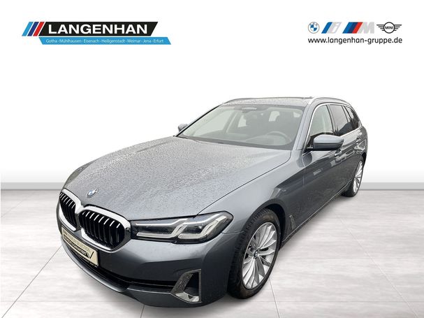 BMW 520d Touring xDrive 140 kW image number 1