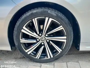 Car image 28
