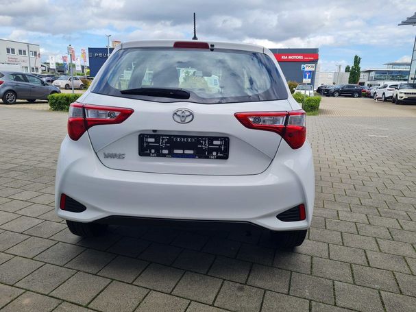 Toyota Yaris 1.0 VVT-i Comfort 53 kW image number 2