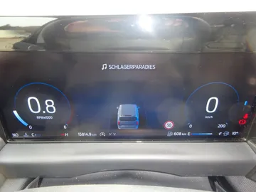 Car image 36
