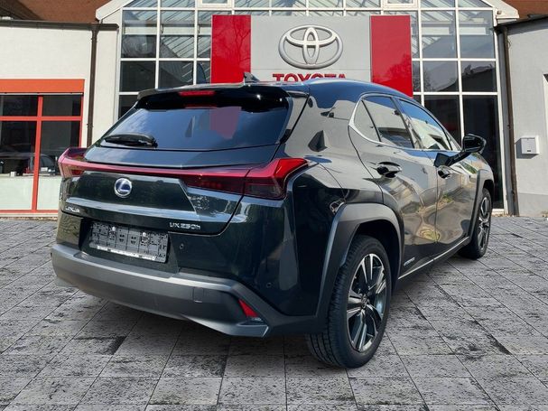 Lexus UX 250h 131 kW image number 4