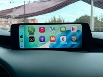 Car image 36