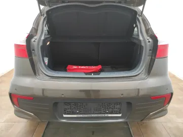 Car image 50