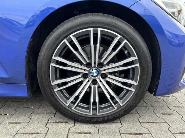 BMW 320d Touring xDrive 140 kW image number 5