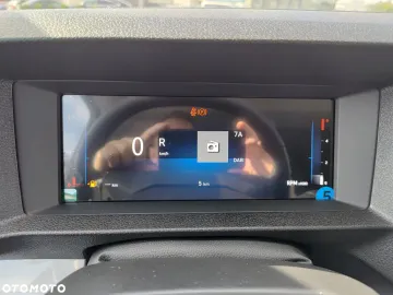 Car image 35