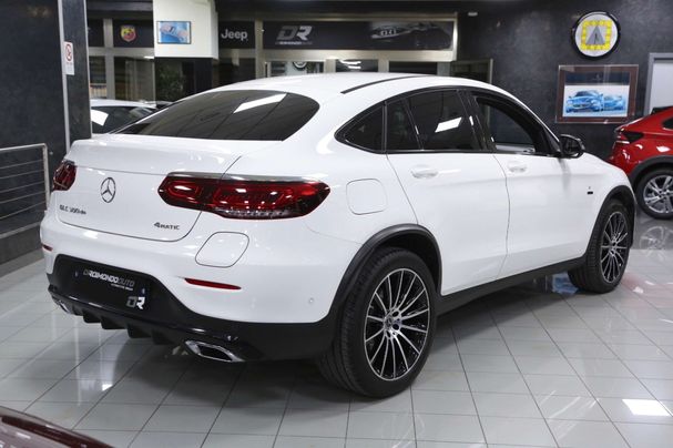 Mercedes-Benz GLC 300 de 4Matic 225 kW image number 4