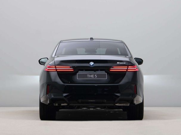 BMW 530 e 220 kW image number 10