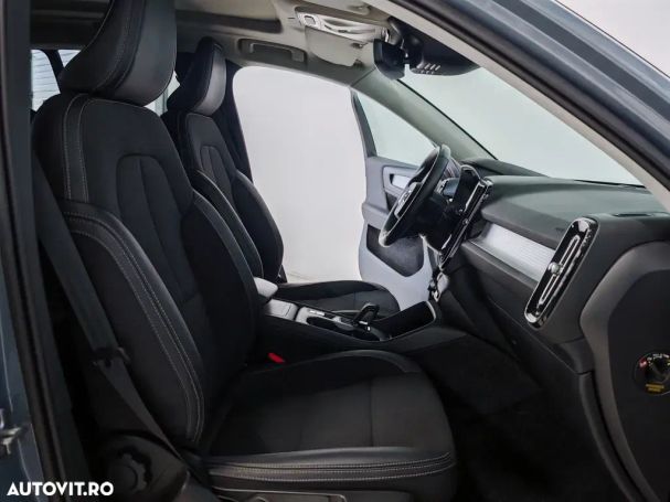 Volvo XC40 AWD 140 kW image number 7