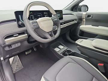 Car image 24