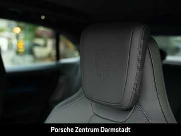 Car image 35