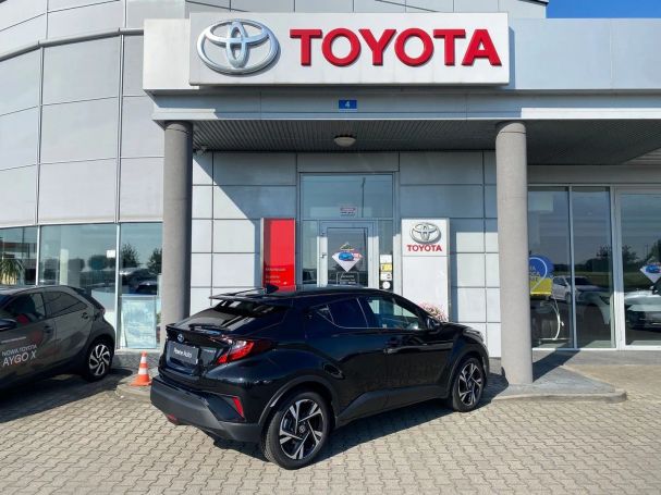 Toyota C-HR 90 kW image number 4