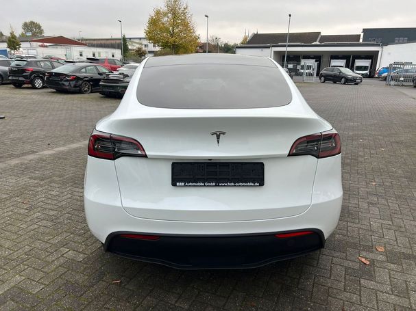 Tesla Model Y 220 kW image number 7