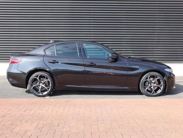 Alfa Romeo Giulia 2.0 Veloce 206 kW image number 3