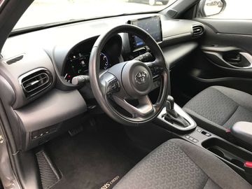 Car image 10