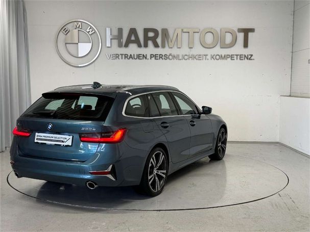 BMW 330 Touring e xDrive 215 kW image number 3