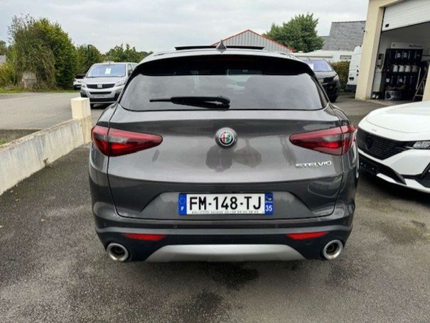 Alfa Romeo Stelvio 2.2 AT8 118 kW image number 7