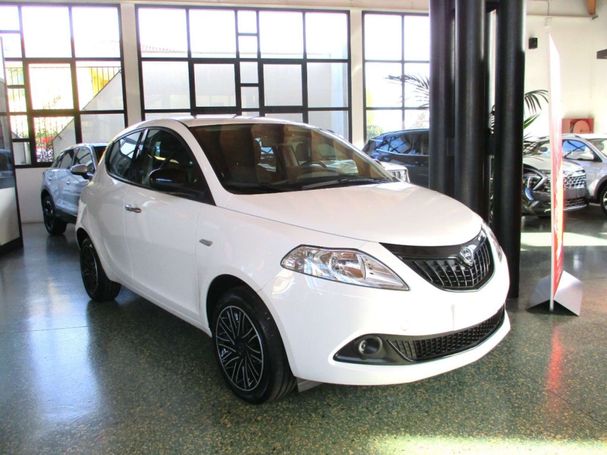 Lancia Ypsilon 51 kW image number 2