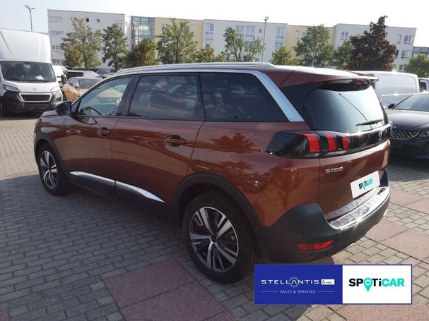 Peugeot 5008 BlueHDi 130 Allure 96 kW image number 5