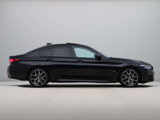 BMW 520i 135 kW image number 8