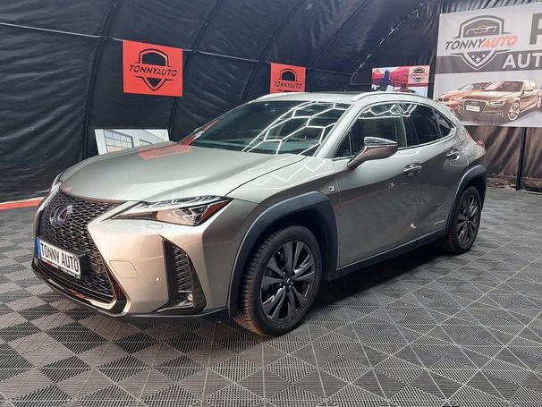 Lexus UX 135 kW image number 1