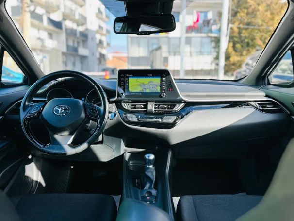 Toyota C-HR 90 kW image number 5