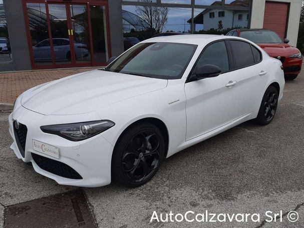 Alfa Romeo Giulia 2.0 Veloce 206 kW image number 2