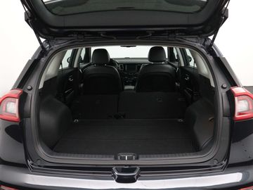 Car image 35