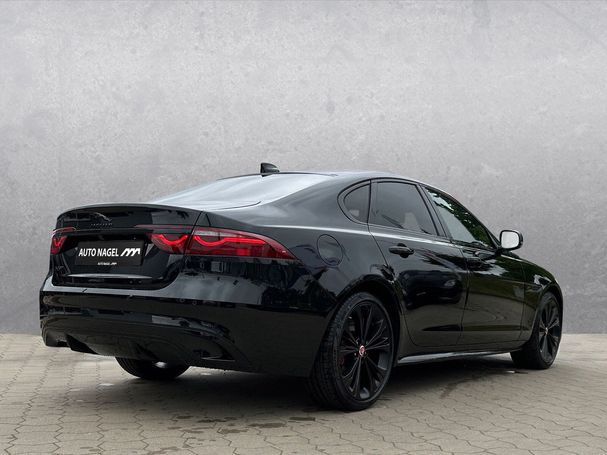 Jaguar XF D200 Black AWD 150 kW image number 2