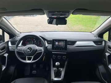 Car image 11