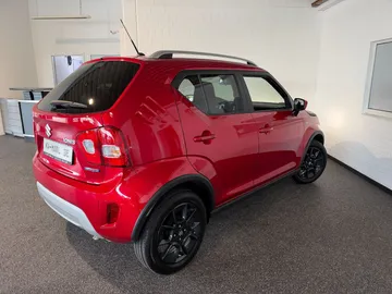 Car image 5